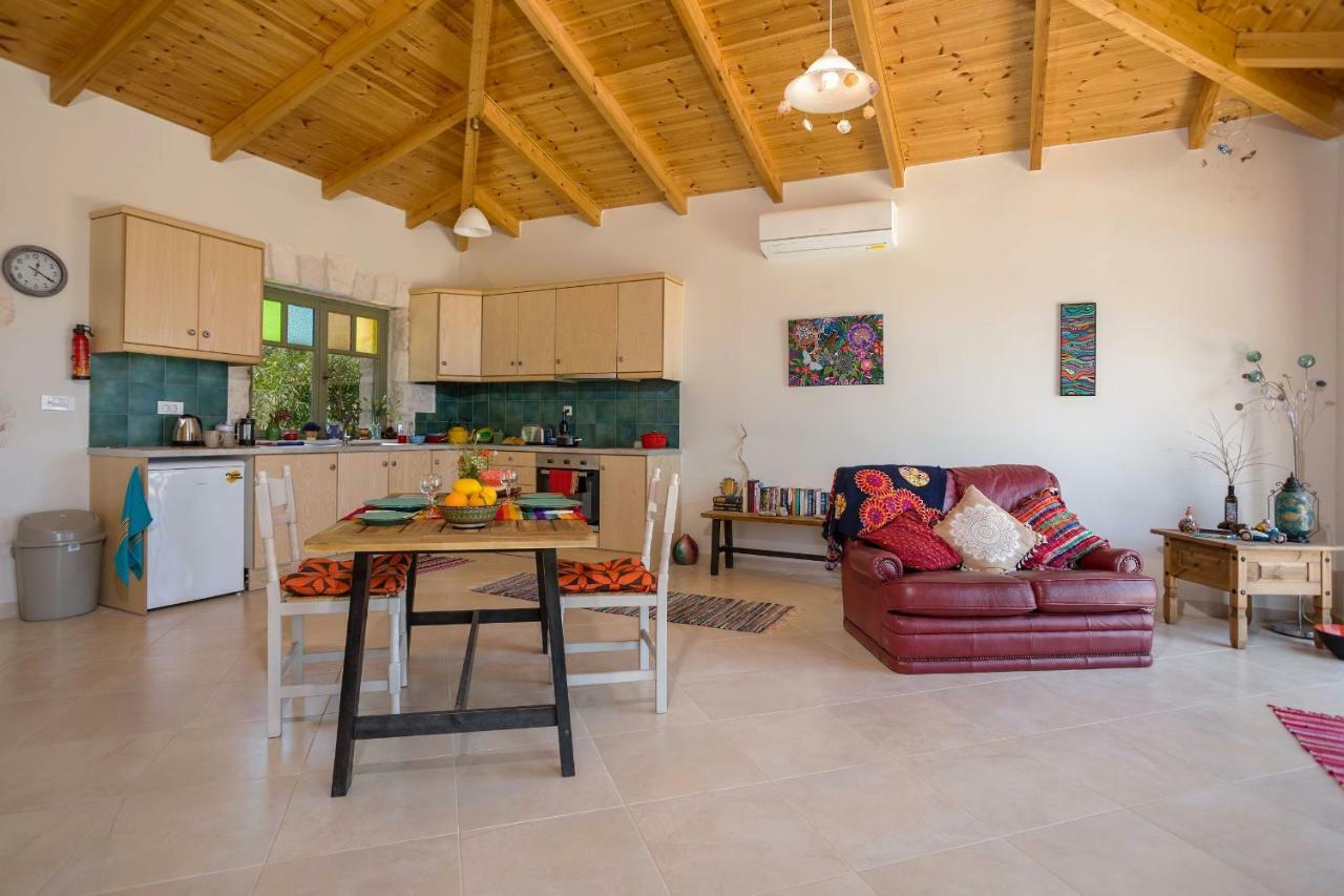 David'S Villas - Private Pool & Scenic Surroundings วาซิลิคอส ภายนอก รูปภาพ