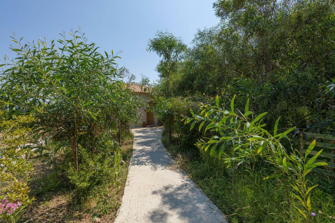 David'S Villas - Private Pool & Scenic Surroundings วาซิลิคอส ภายนอก รูปภาพ
