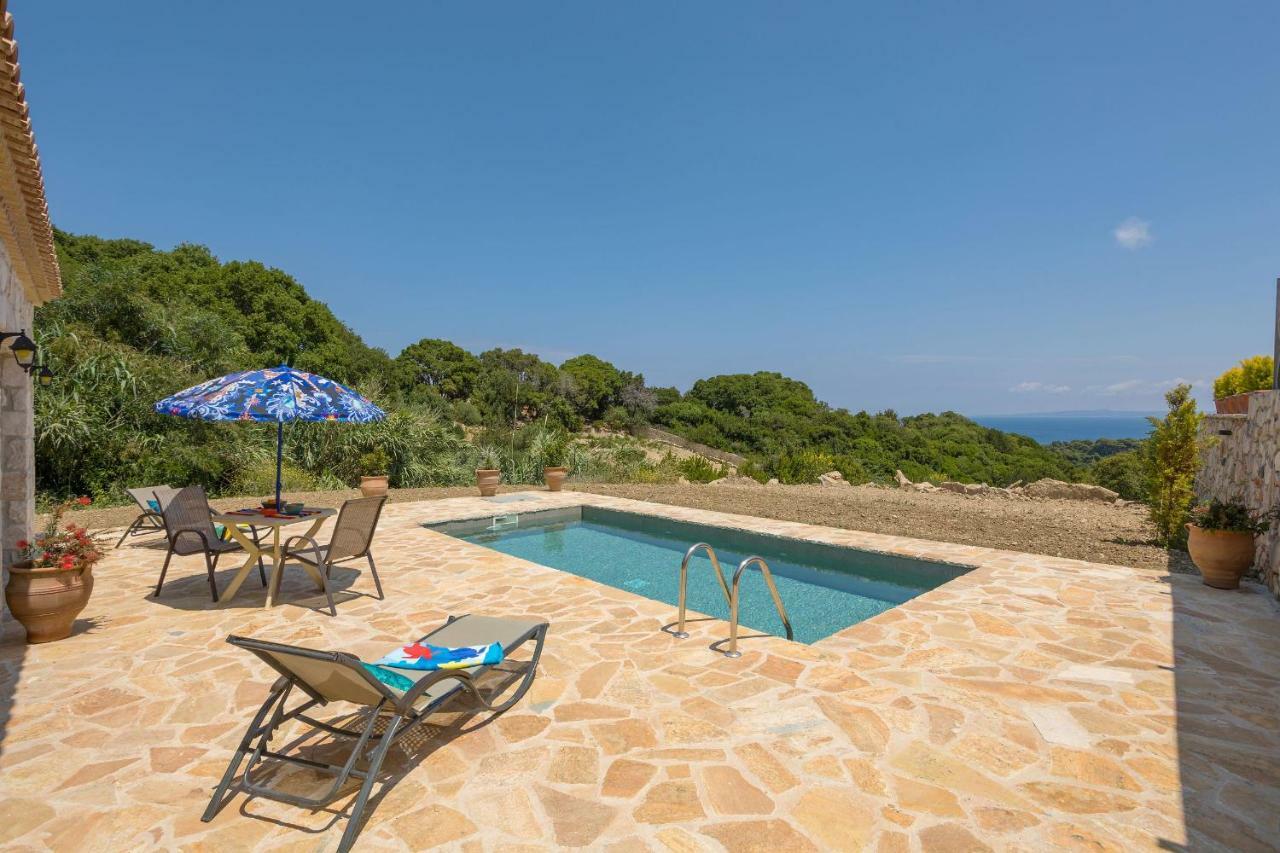 David'S Villas - Private Pool & Scenic Surroundings วาซิลิคอส ภายนอก รูปภาพ
